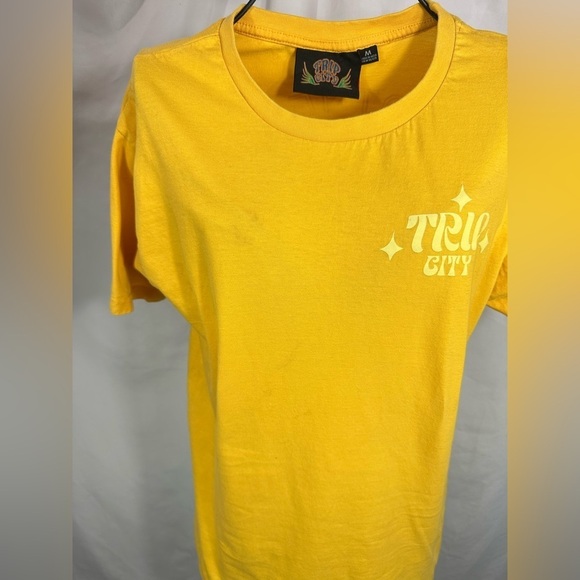 Trip City yellow graphic skeleton tee size M - Picture 2 of 9